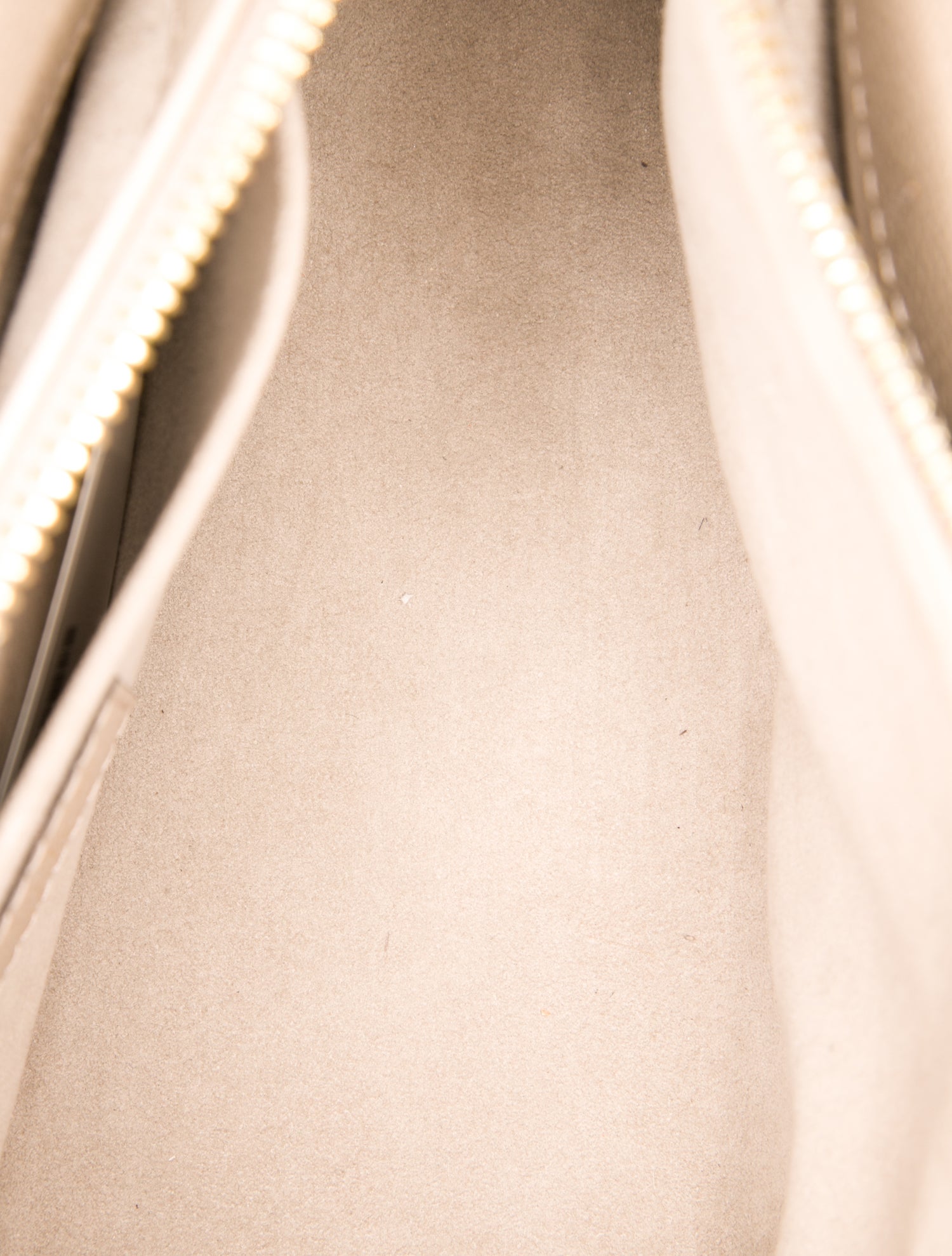 Louis Vuitton LV Monogram OnTheGo East West